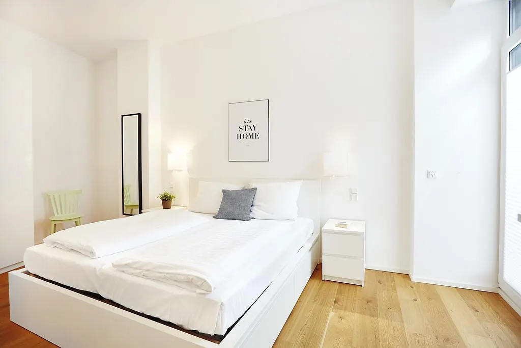 Homebase - Serviced Apartments Colónia